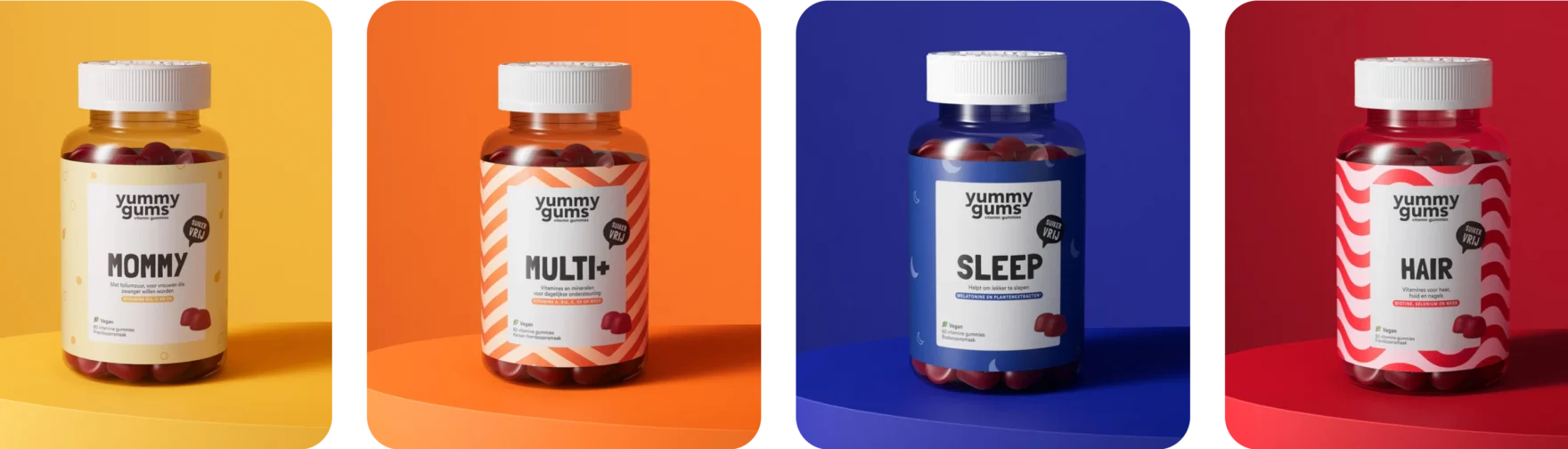 Yummygums-vitaminegummiflesjes in de verpakkingen ‘Mommy’, ‘Multi+’, ‘Sleep’ en ‘Hair’